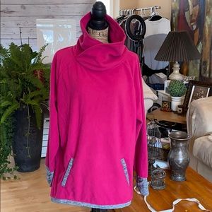 Old Navy hot pink fleece pullover